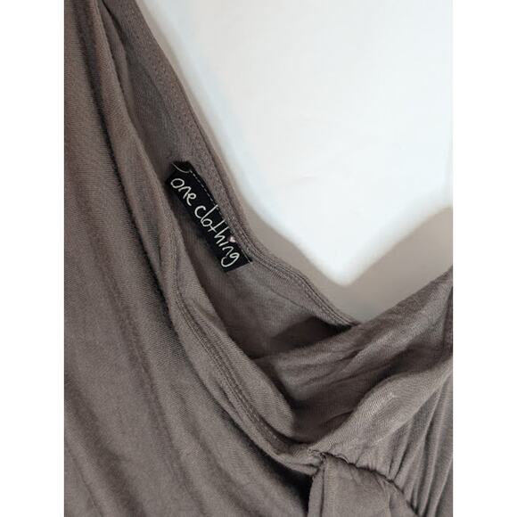 One Clothing, one shoulder olive green tank with ruffle size XS - Picture 3 of 7